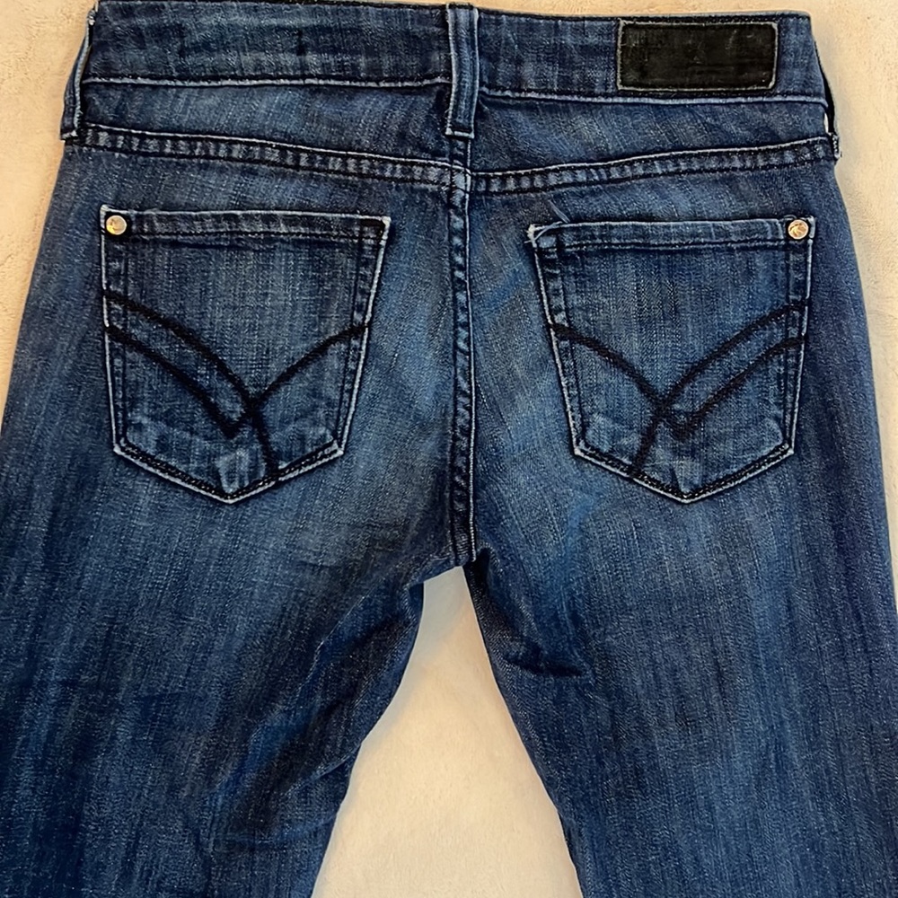 William Rast Bootcut Jeans // Size 25 // medium wash - Picture 3 of 9